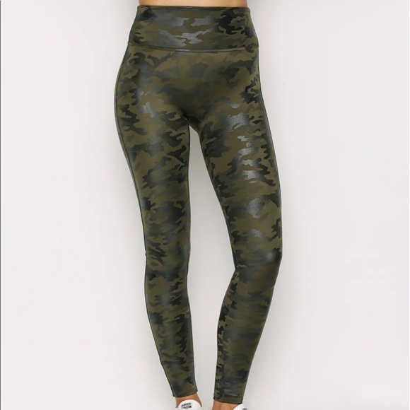 Spanx Green Camo Leggings 